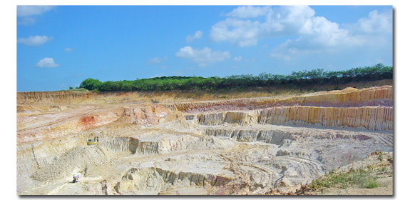 廣西合浦縣-高嶺土探明儲量達1.8億噸，
