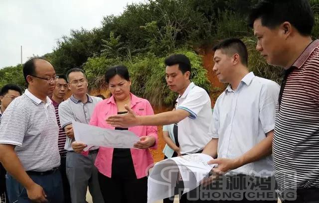 碳酸鈣超細(xì)磨粉機，凌云縣15萬噸項目預(yù)計9月投產(chǎn)